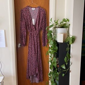 Need dress size small new with tag